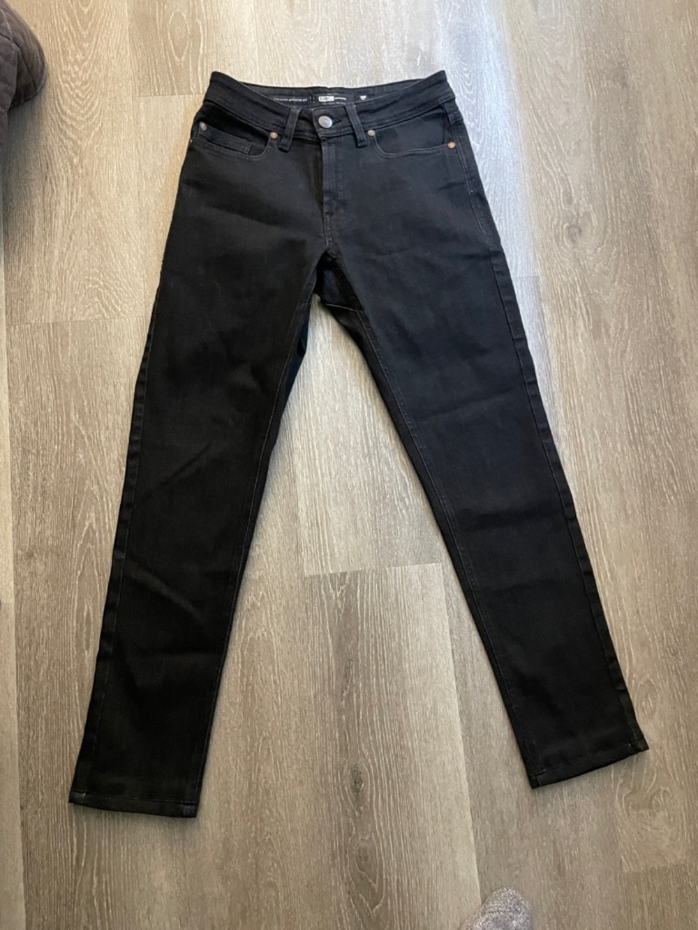 Barbell apparel straight athletic fit 2.0 jeans